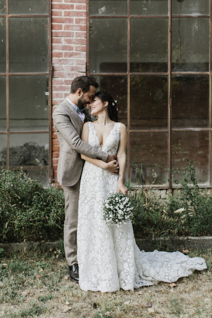 carlotta f. wedding reportage fotografo matrimonio cremona cascina lago scuro les bouquets nicole spose linneo